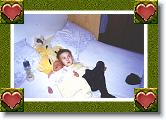 Michele in Jacqline v postelji * 891 x 582 * (501KB)